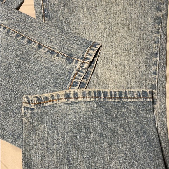 Levi’s Relaxed Boot Cut 550. Size 12 L. - Picture 9 of 14